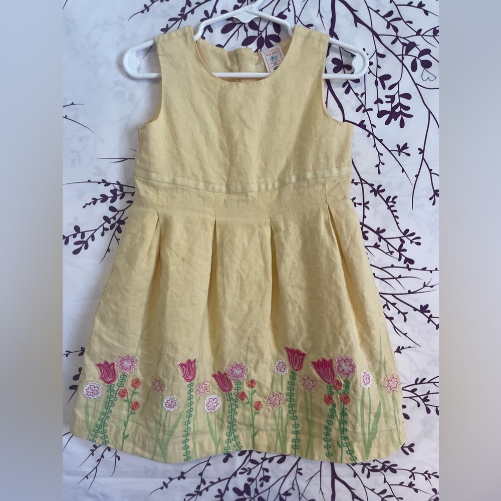 Old Navy Yellow dress with Pink Flowers. 2T